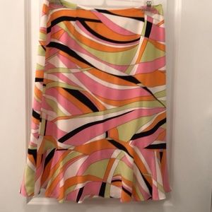 Women’s silk print skirt, size 6